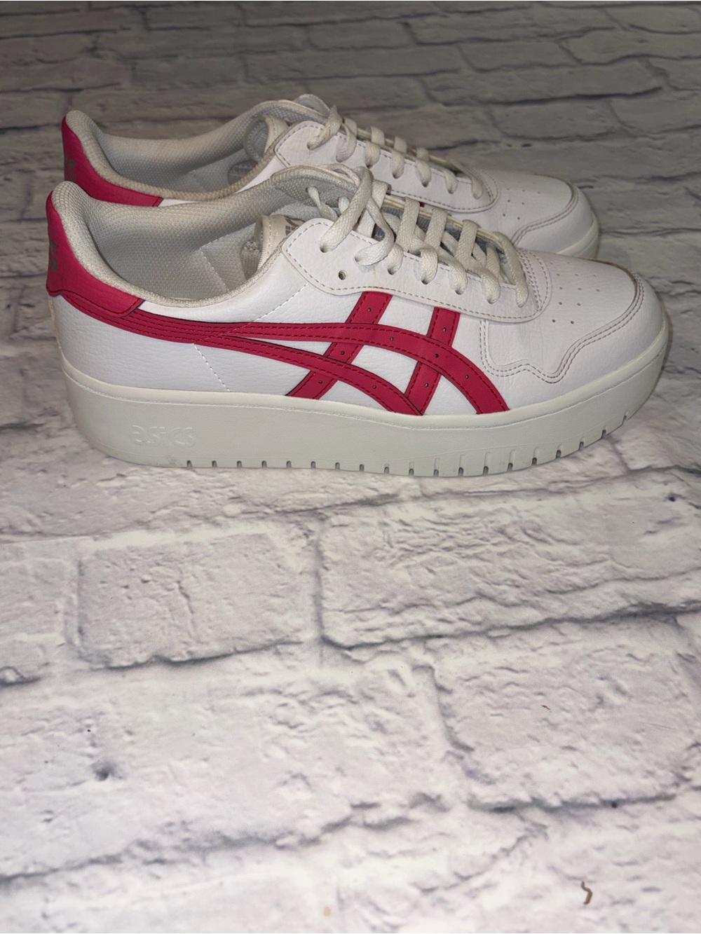 ASICS S Platform. White/Hibiscus Pink. Size 11